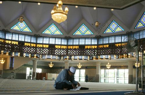 TINJAUAN RAMADHAN