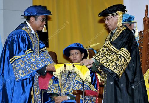 KL05_11102012_AGONG_CANSELOR