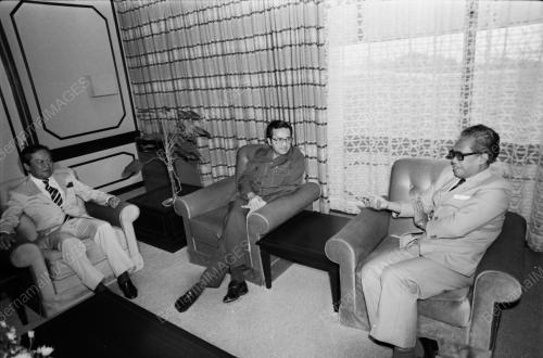DATUK SERI DR. MAHATHIR BIN MOHAMAD