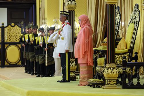 AL-SULTAN ABDULLAH RI'AYATUDDIN AL-MUSTAFA BILLAH SHAH