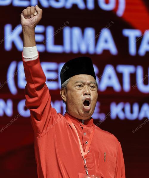TAN SRI MUHYIDDIN YASSIN
