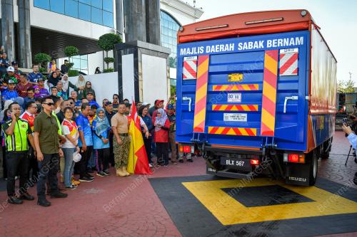 DATUK SERI AMIRUDIN SHARI