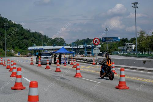 TINJAUAN ALIRAN TRAFIK SEMPENA HARI RAYA AIDILFITRI