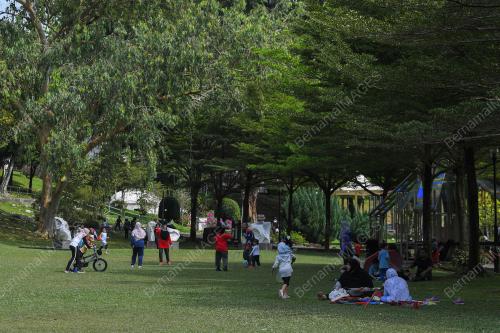 AKTIVITI RIADAH HUJUNG MINGGU 