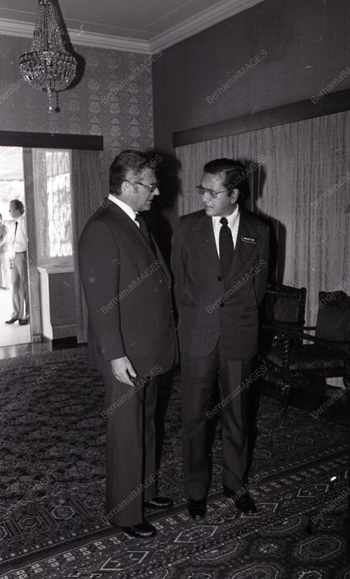 DATUK SERI DR. MAHATHIR MOHAMAD