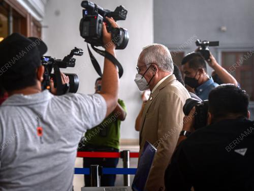 DATUK SERI NAJIB TUN RAZAK