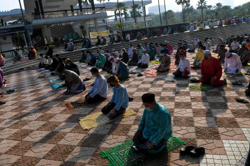 SOLAT SUNAT AIDILFITRI