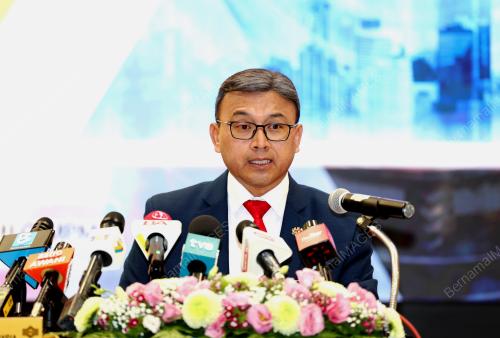 DATUK DR MOHD EKHWAN TORIMAN
