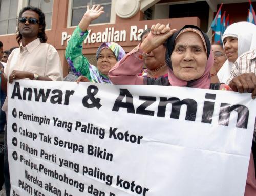 DEMONTRASI PKR