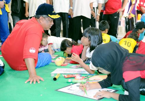 TAN SRI MUHYIDDIN YASSIN