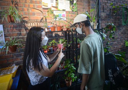 RESTORAN DIB TAWAR POKOK PERCUMA