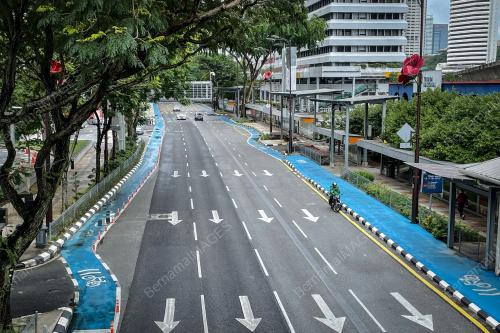 TINJAUAN JALAN RAYA CUTI UMUM AIDILFITRI