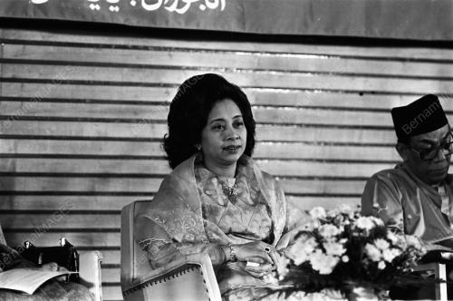 RAJA PERMAISURI AGONG
