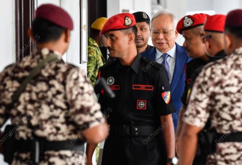 DATUK SERI NAJIB TUN RAZAK
