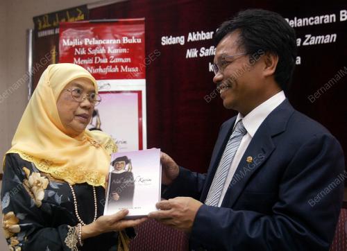MOHD SHAFIE APDAL