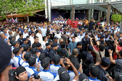KL05_15072012_IM4U
