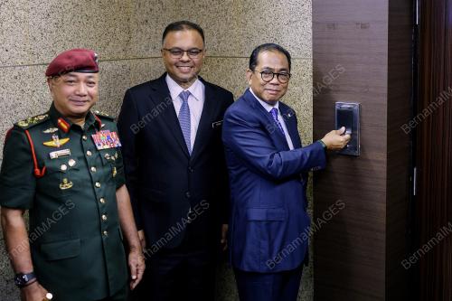 DATUK SERI MOHAMED KHALED NORDIN