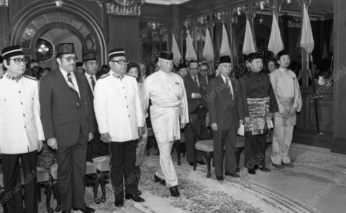 KL05_16012015_PINGAT_KEBESARAN