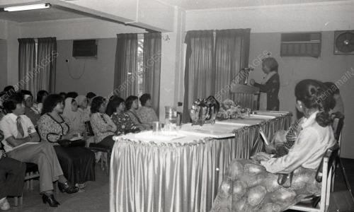 KURSUS BERPIDATO