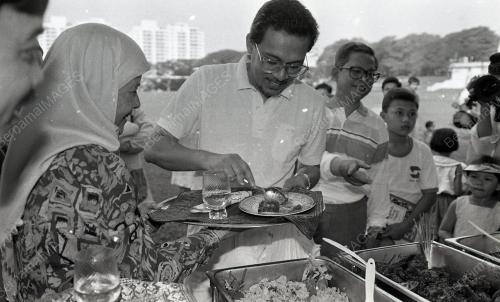 KL05_170690_HARI_KELUARGA