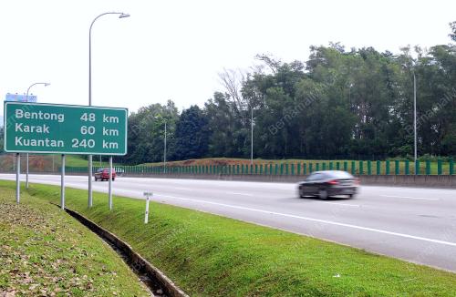 KL05_17082012_TOL_GOMBAK3