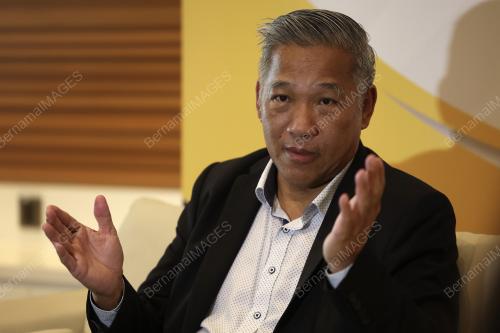 DATUK MICHAEL KANG HUA KEONG