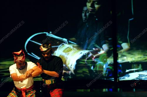 KL05_17112014_PERHIMPUNAN