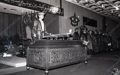 SULTAN ISKANDAR