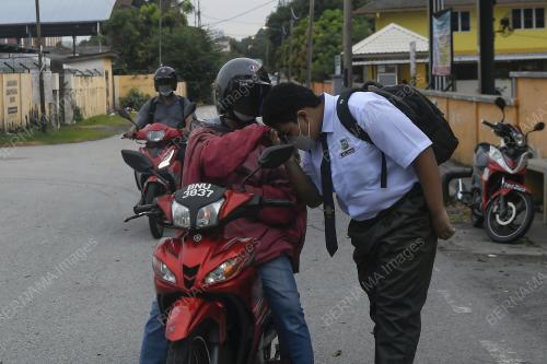 TINJAUAN HARI PERSEKOLAH