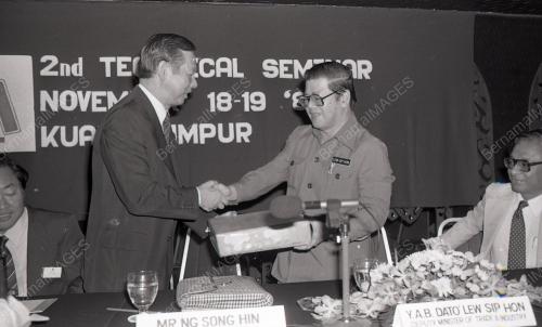 SEMINAR TEKNIKAL
