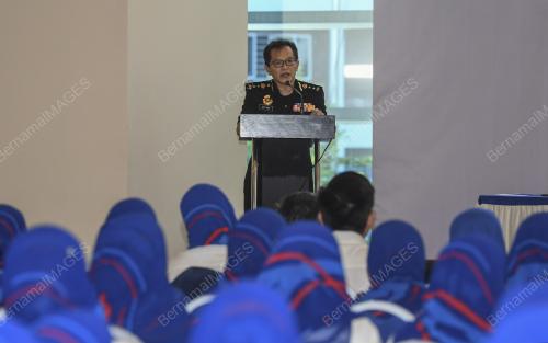 KL05_18122017_BEBAS_RASUAH