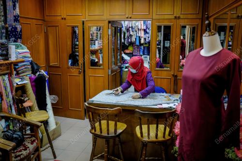 TINJAUAN MENJELANG AIDILFITRI