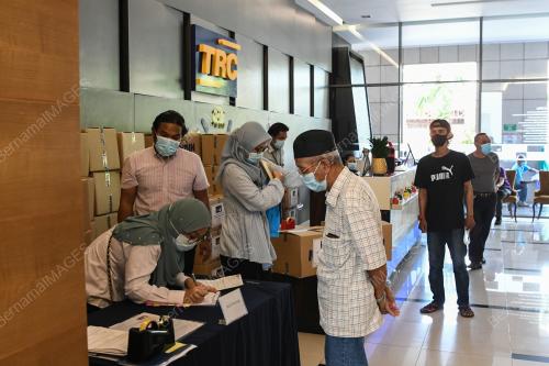 MAJLIS PENYAMPAIAN SUMBANGAN RAMADAN SEMPENA PROGRAM PRIHATIN YAYASAN TRC
