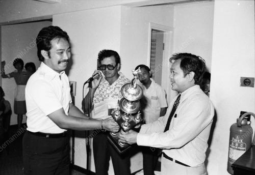 LING LIONG SIK
