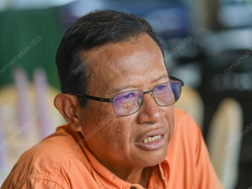 DATUK SERI AHMAD SHABERY CHEEK