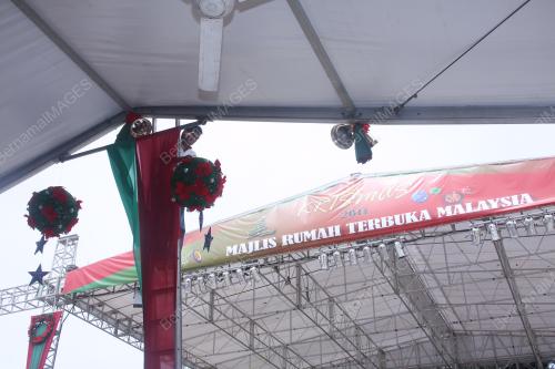 PERSIAPAN MAJLIS RUMAH TERBUKA MALAYSIA KRISMAS 2011