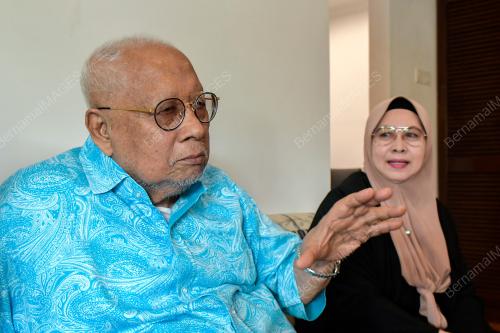 TUN DR MOHAMED SALLEH ABAS