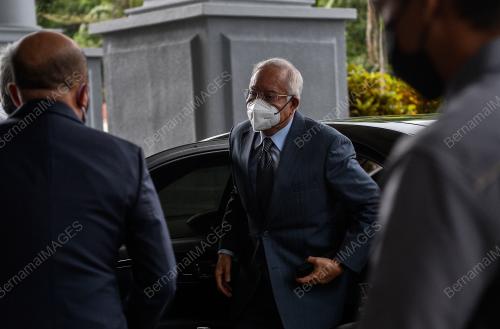 DATUK SERI NAJIB TUN RAZAK