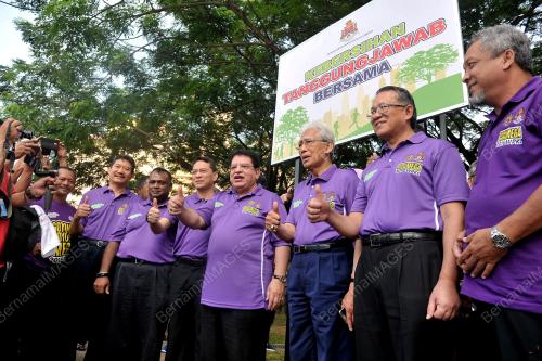 KL05_20112016_GOTONG_ROYONG
