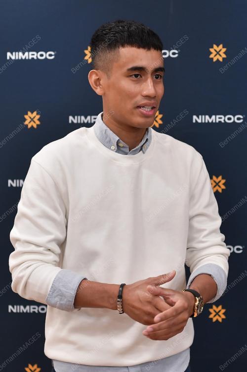 HAFIZH SYAHRIN