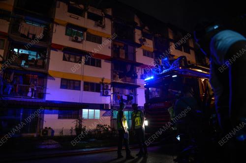 KES KEBAKARAN DI FLAT SRI JOHOR
