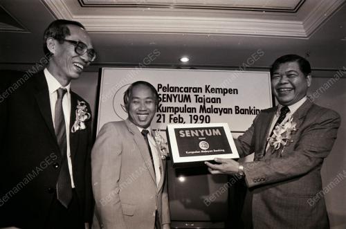 KEMPEN SENYUM MAYBANK