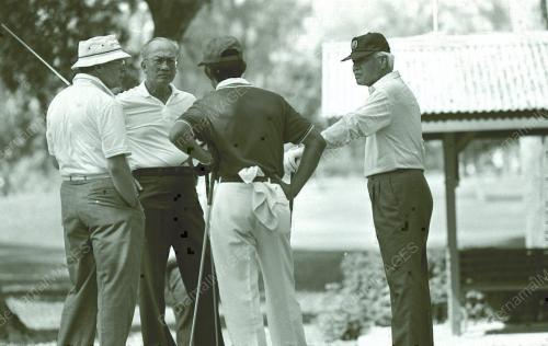 KL05_210390_GOLF