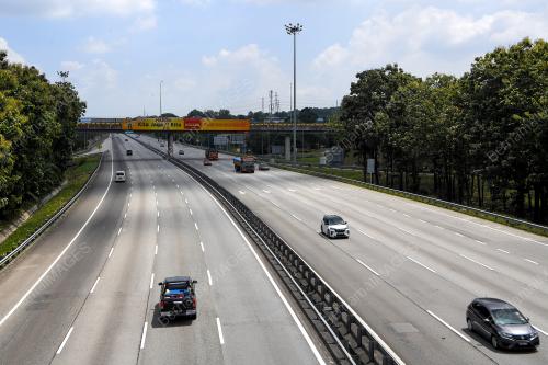 TINJAUAN LEBUHRAYA UTARA SELATAN