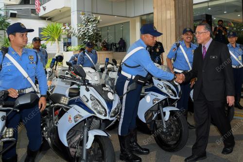 KL05_21112017_PELANCARAN_BN201711201980