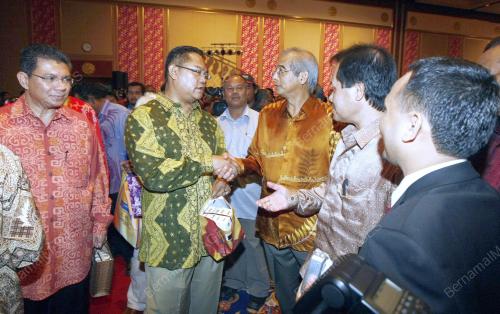 NOH OMAR