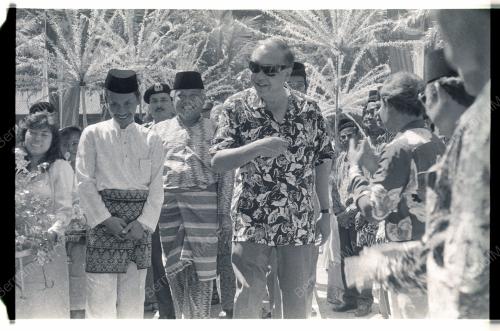 SULTAN SELANGOR BERKELAH