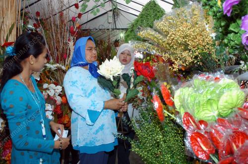PERSIAPAN HARI RAYA