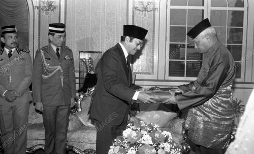 KL05_23012015_AGONG_PINGAT