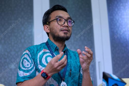 DR MUHAMMAD IRWAN ARIFFIN